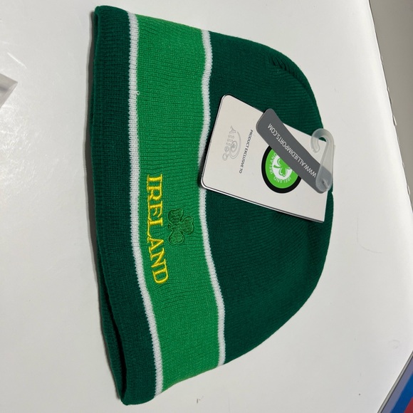 Green Ireland Beanie - Picture 1 of 4